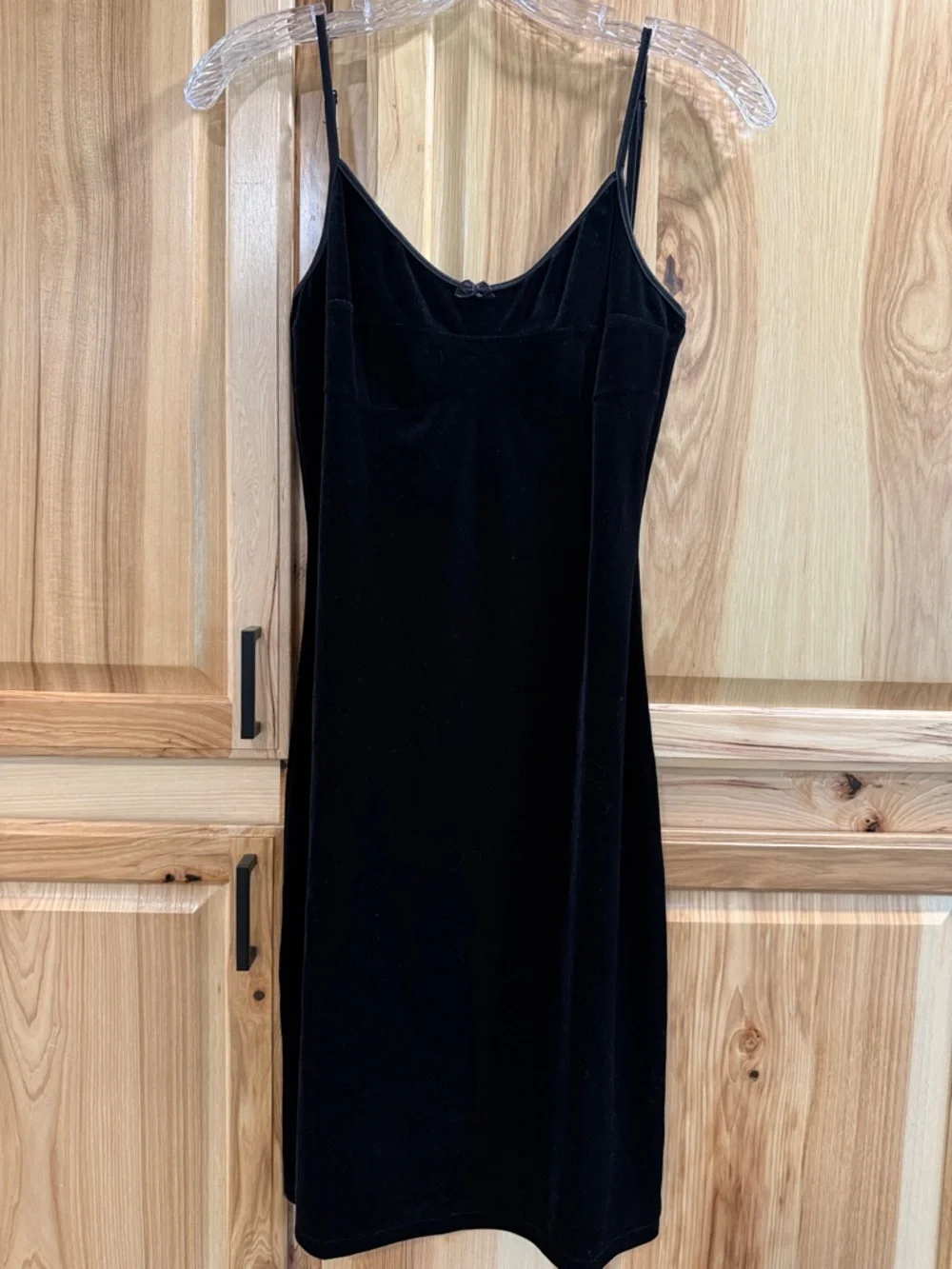 Josie Natori Crushed Velvet Dark Romantic Black Spaghetti Strap Slip Dress Sz S